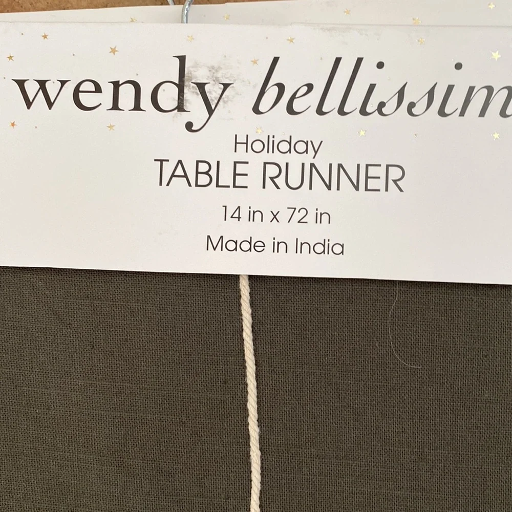 NEW embroidered Christmas table runner with fringe - Picture 5 of 7